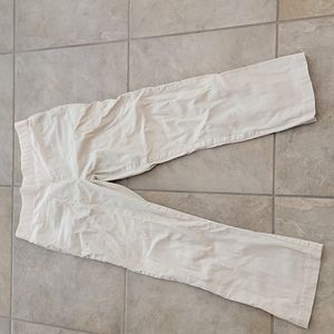 Maternity cropped pants size S